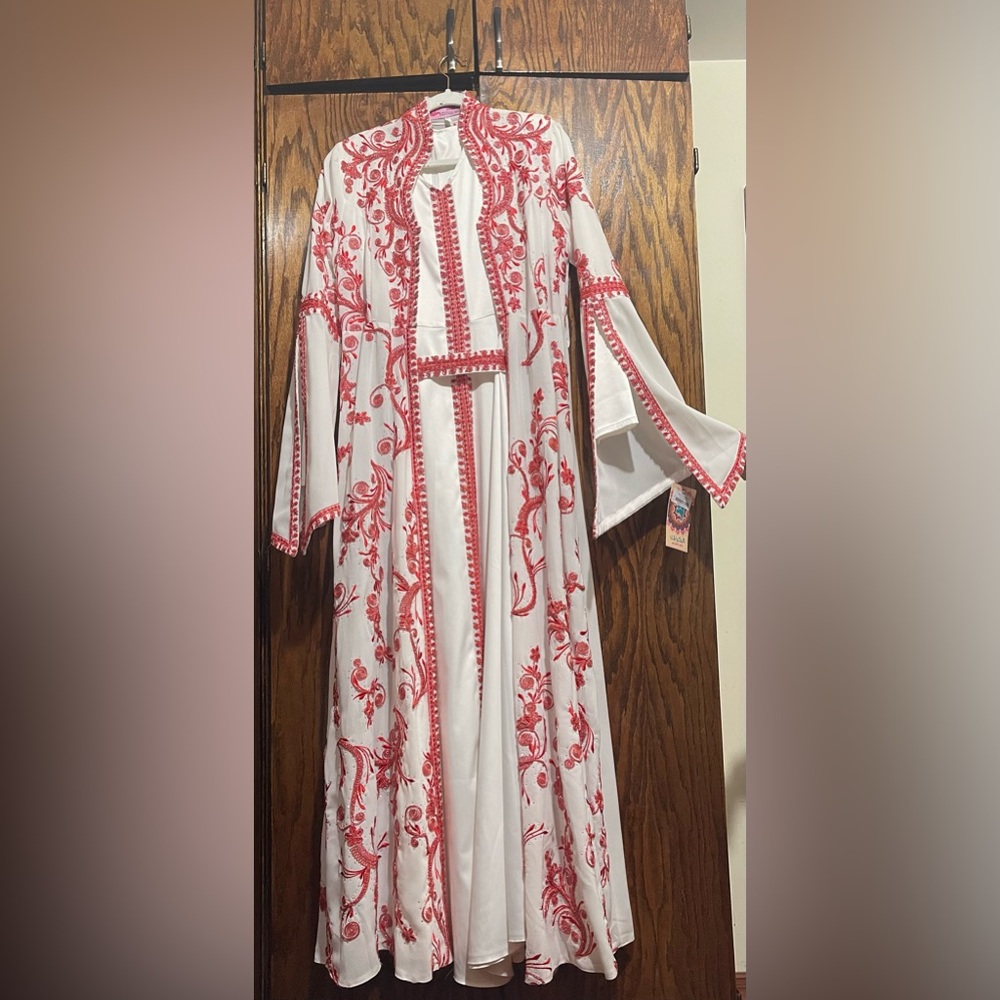 New Thobe, Bride kufftan White-Red
